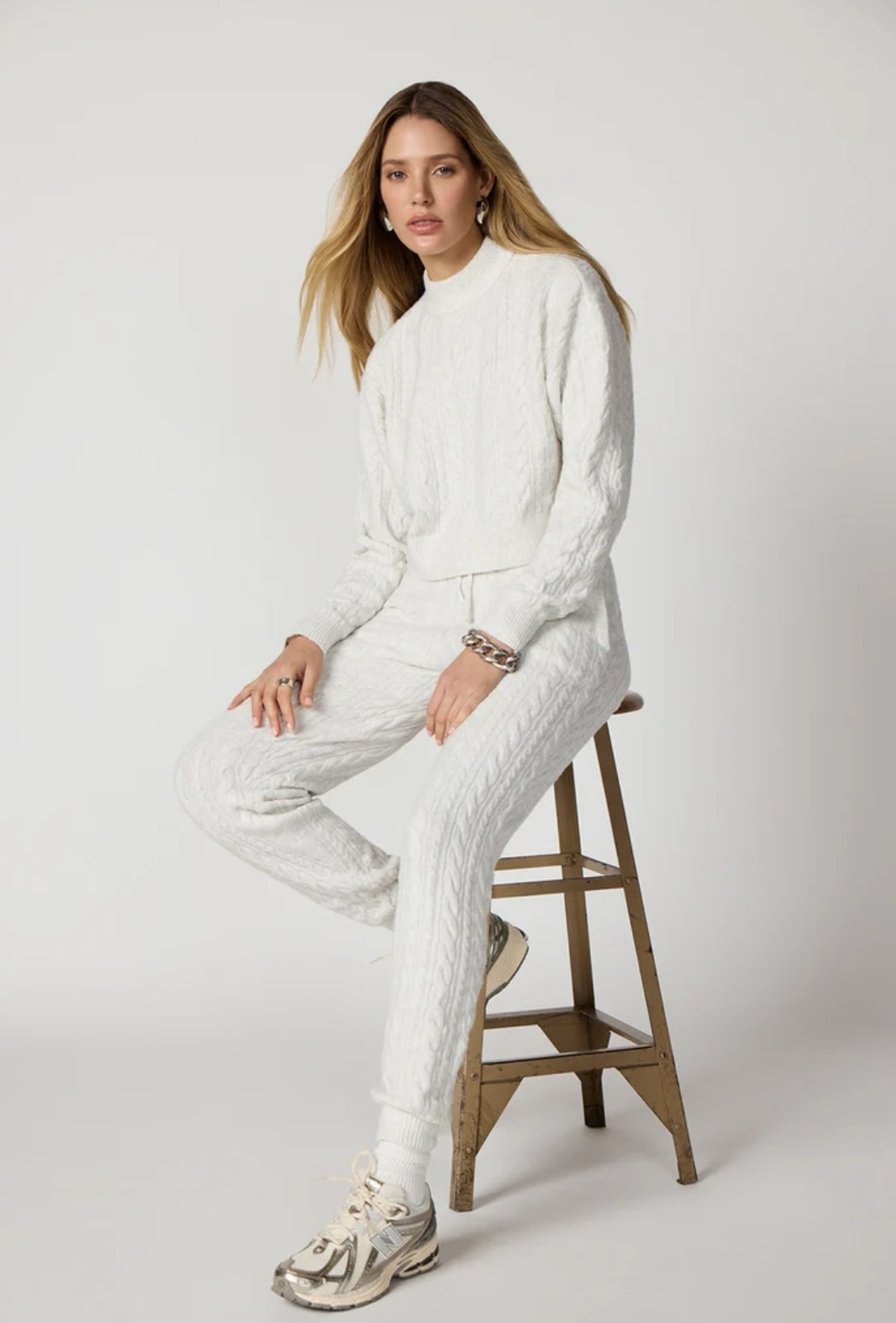 MPG Cable Knit Cropped Sweater