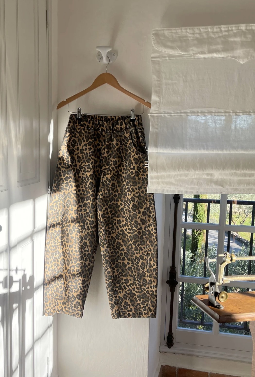 Le Bon Shoppe Arc Pants