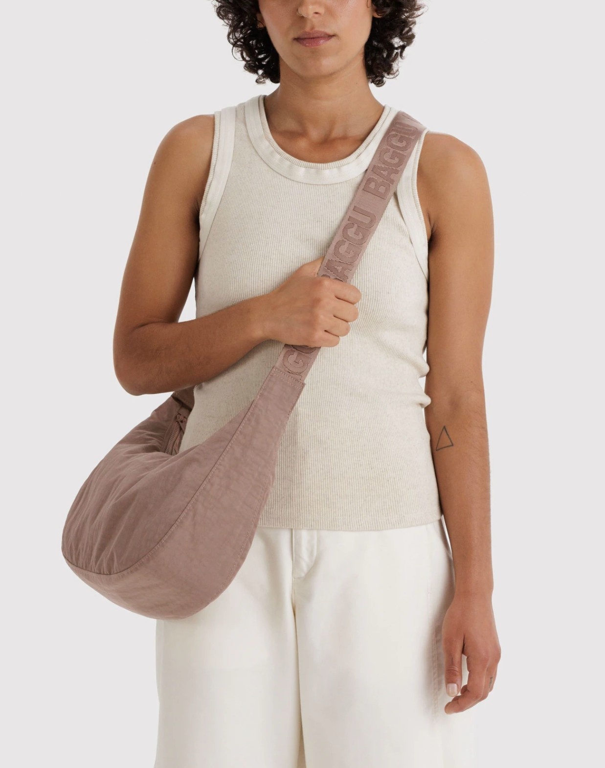 Baggu Medium Nylon Crescent Bag