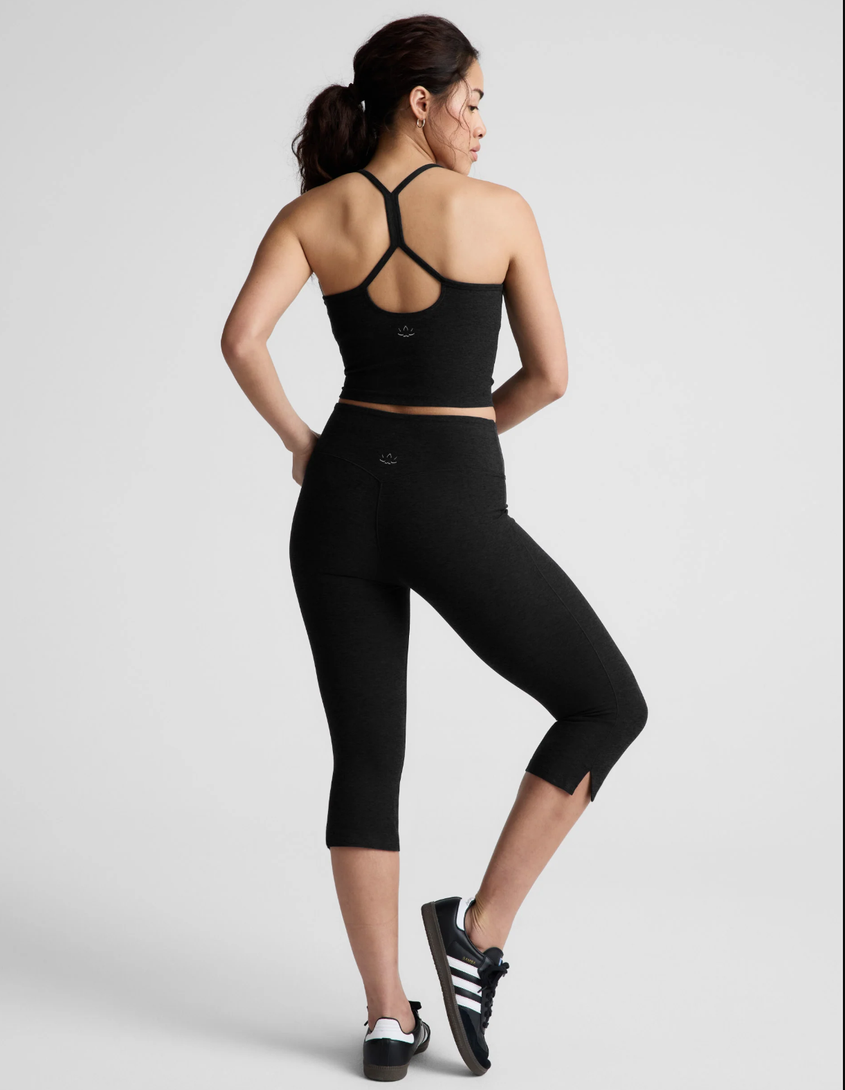Beyond Yoga Spacedye Mid Rise Slit Pedal Pusher Dark