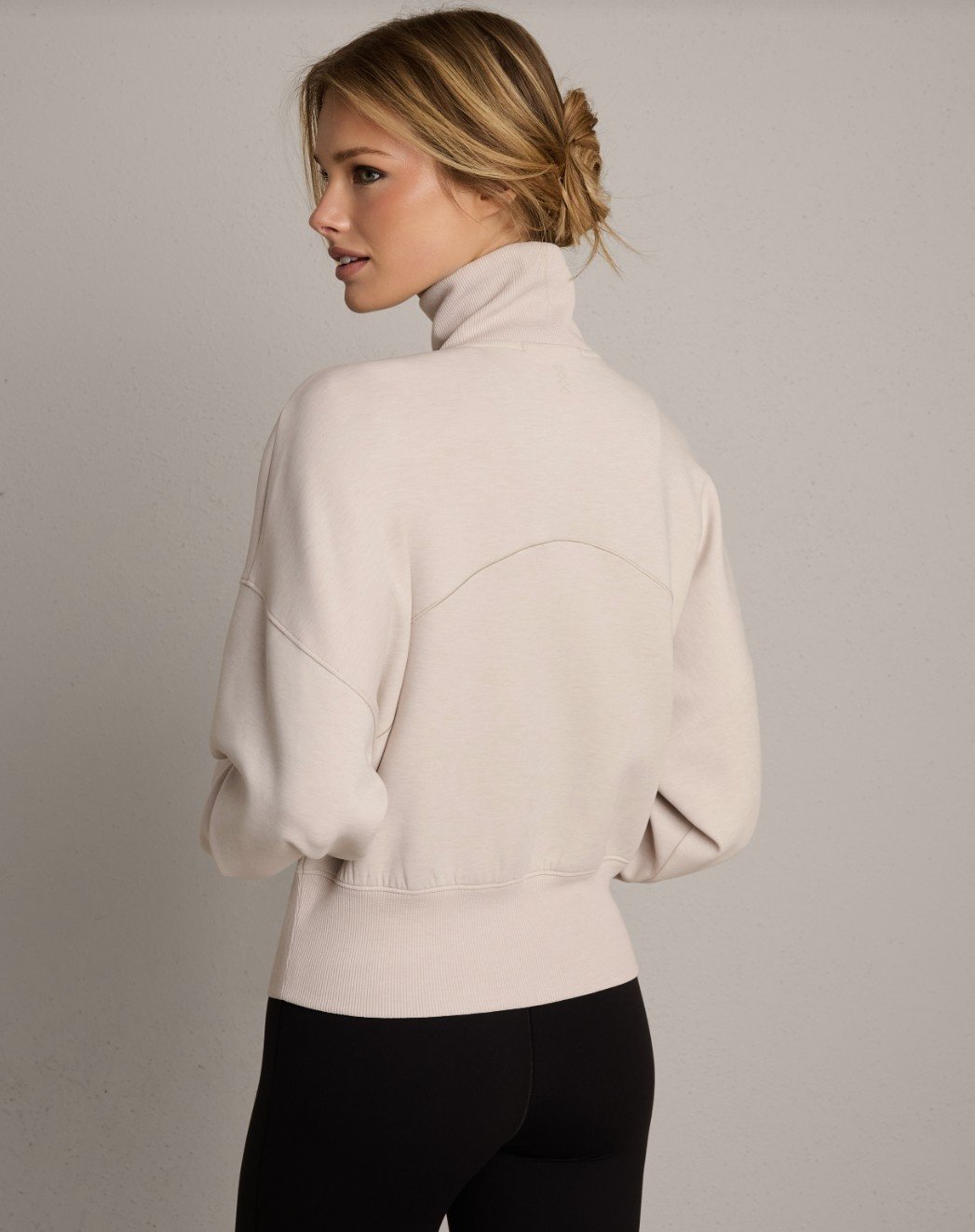 Rhone DreamGlow Snap Cardigan