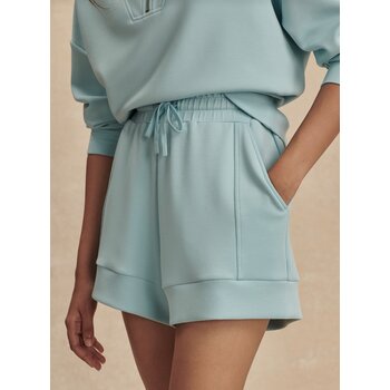 Varley Atrium High Rise Short 4.5