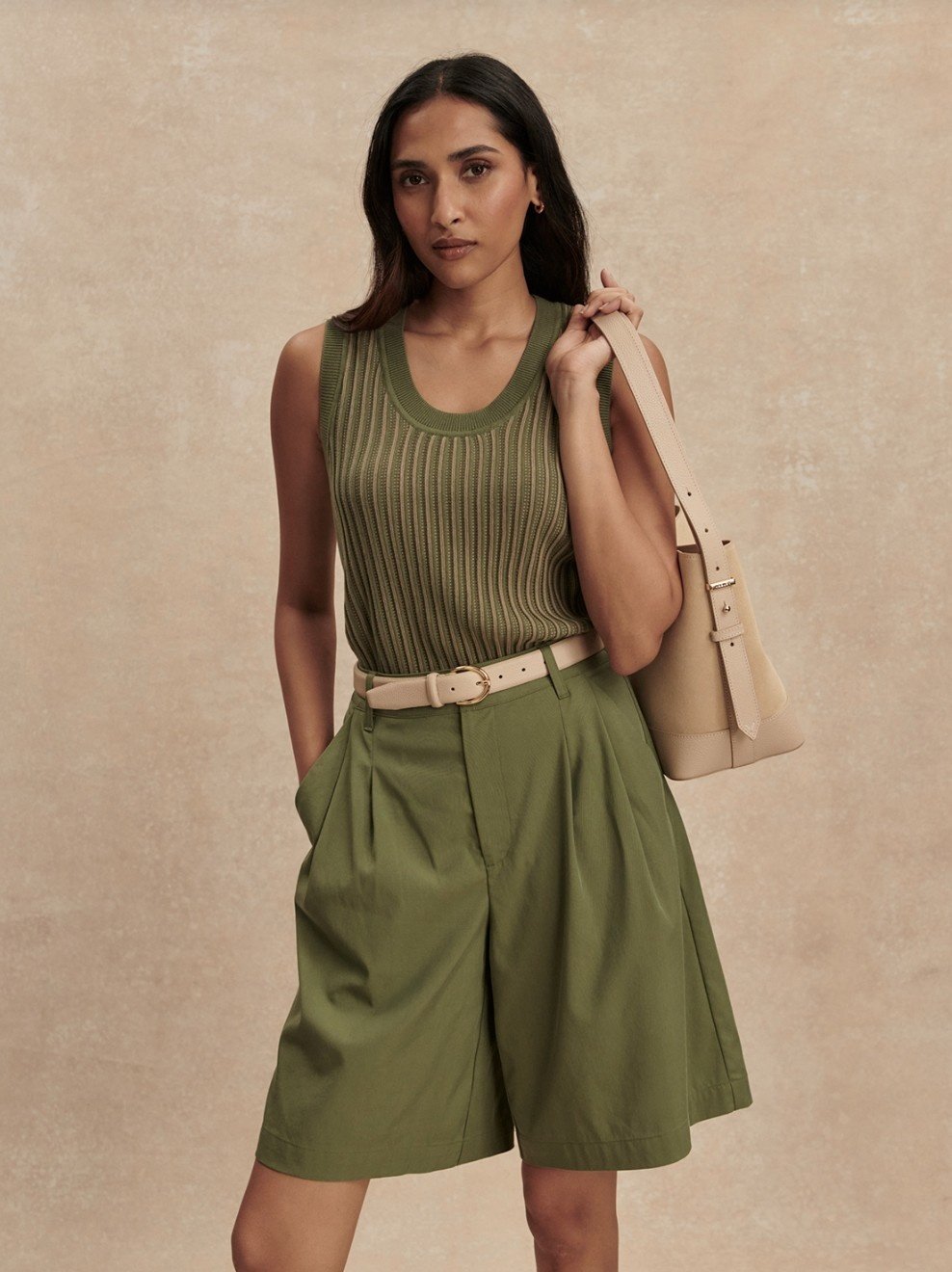 Varley Phelan Long Short 8