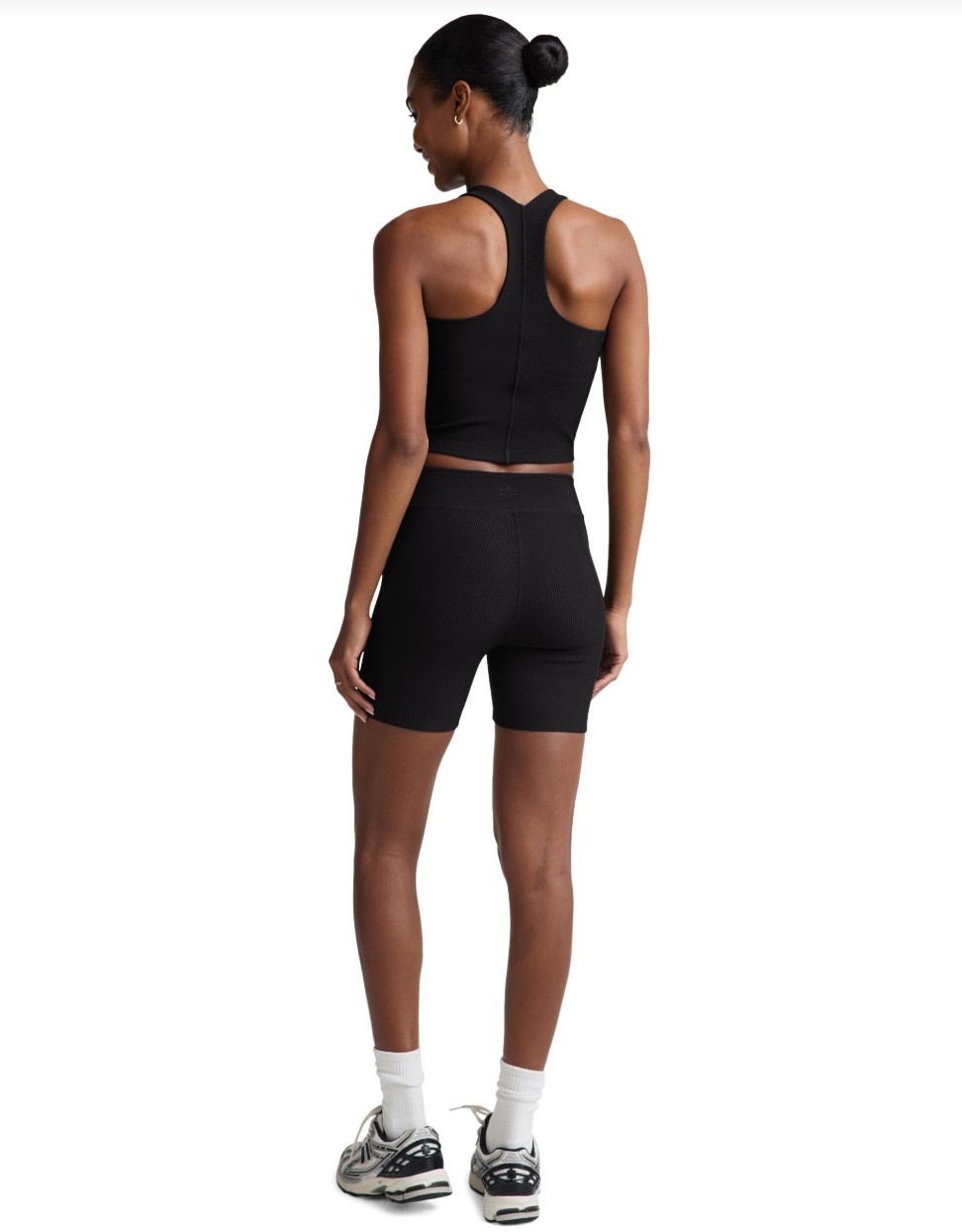 Beyond Yoga Impulse Ribbed V Waist 5 Biker Short
