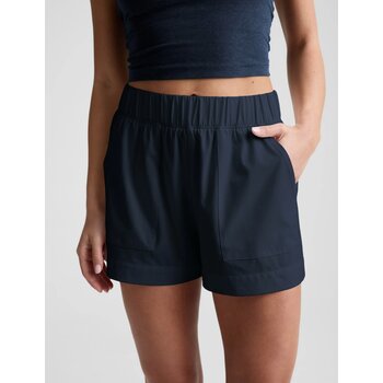 Beyond Yoga Easy 3" Short