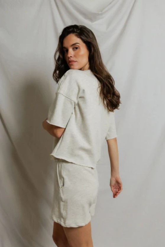 Perfectwhitetee Ezra