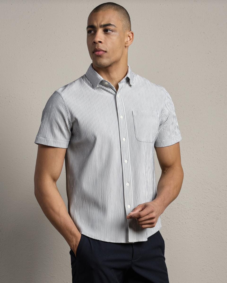 Rhone Commuter Seersucker Short Sleeve Shirt