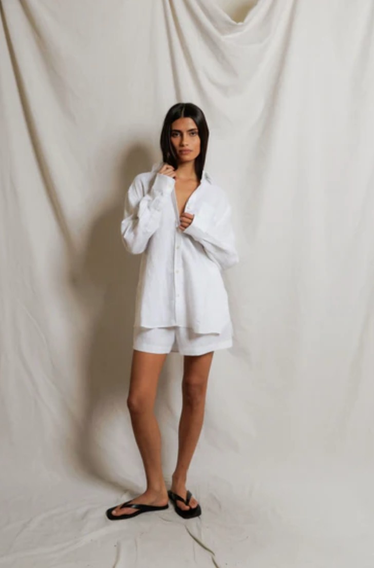 Perfectwhitetee Lorelai