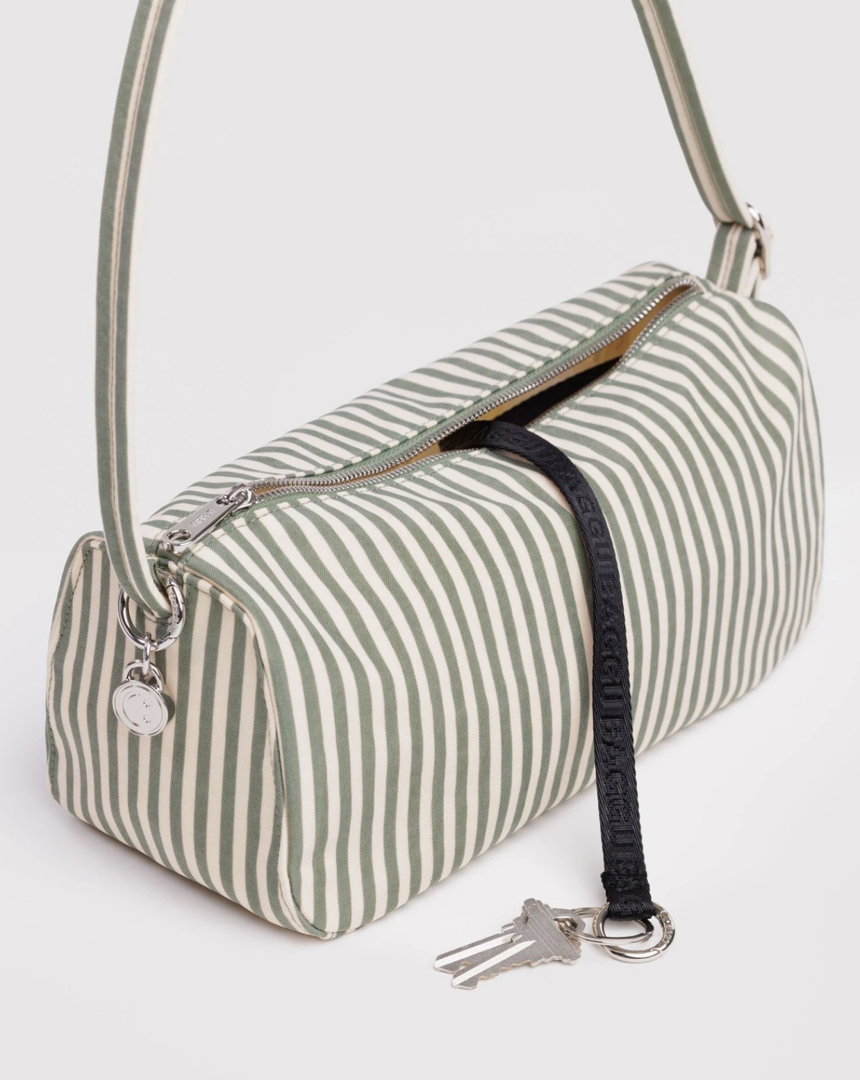 Baggu Nylon Loaf Bag
