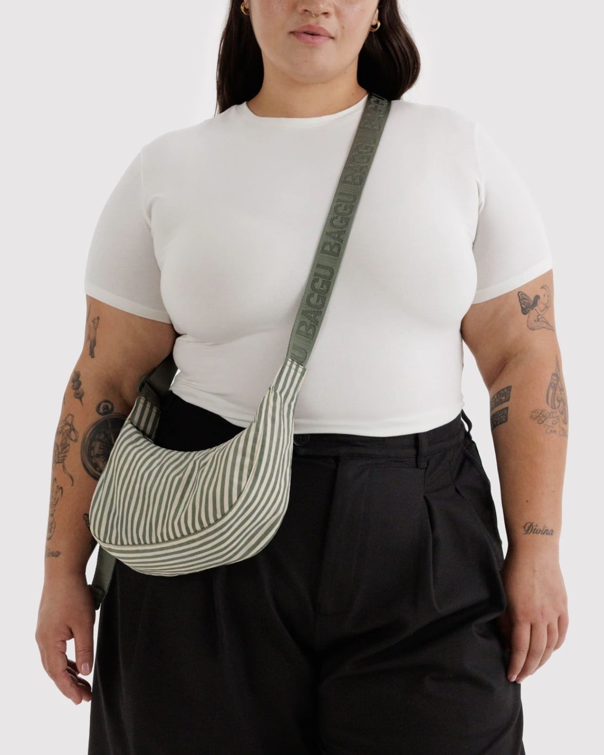 Baggu Small Nylon Crescent Bag