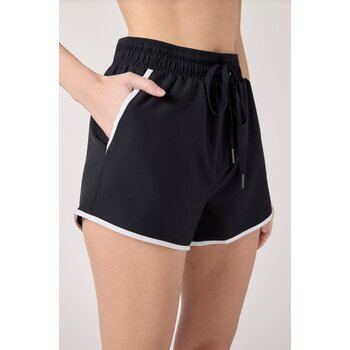 MPG Stride Retro Short 3"