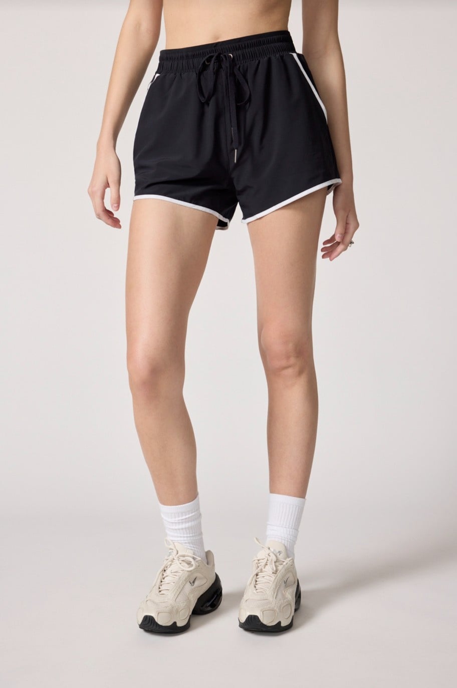 MPG Stride Retro Short 3"