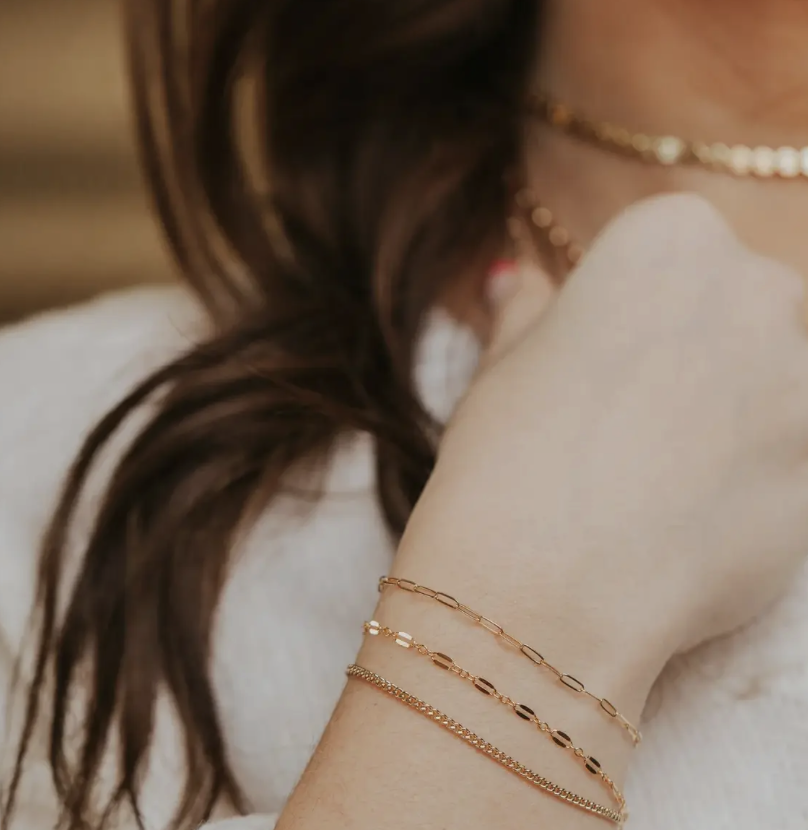 Hello Adorn Lace Bracelet