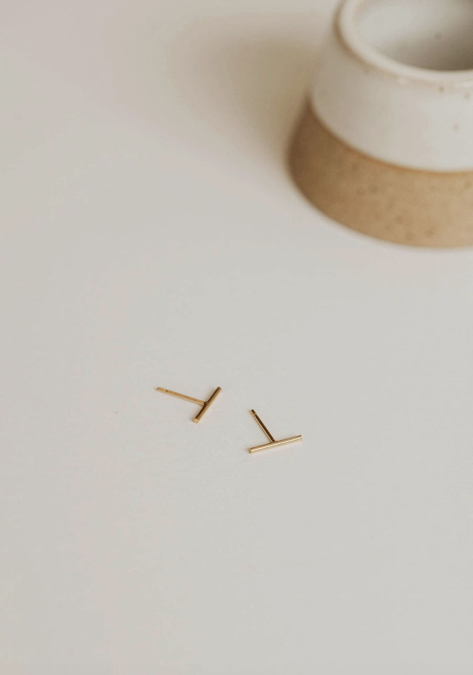 Hello Adorn Tiny Bar Studs