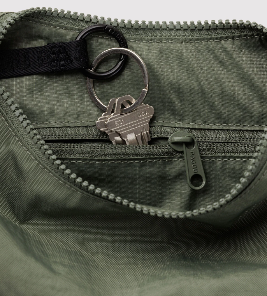 Baggu Small Nylon Crescent Bag