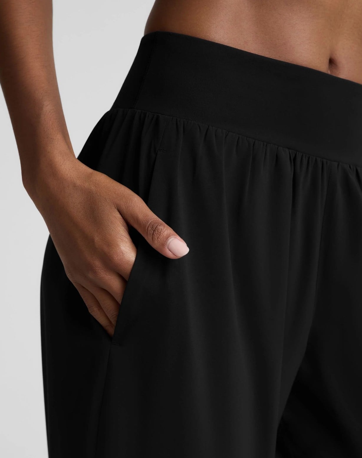 Beyond Yoga glowzone™ Hybrid Straight Leg Pant 31"