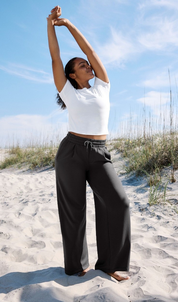 Beyond Yoga Luxe Sandwash Double Knit Wide Leg Pant