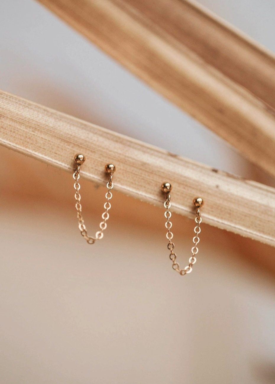 Hello Adorn Swing Stud