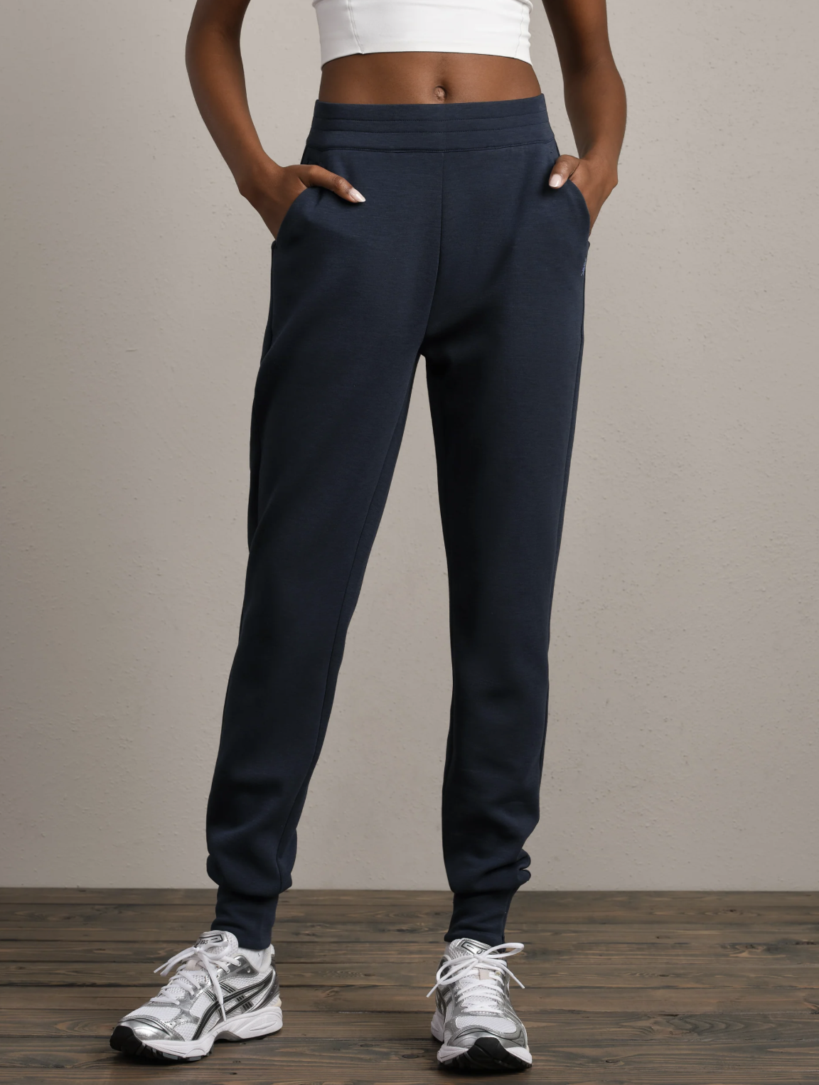 Rhone DreamGlow Taper Zip Jogger