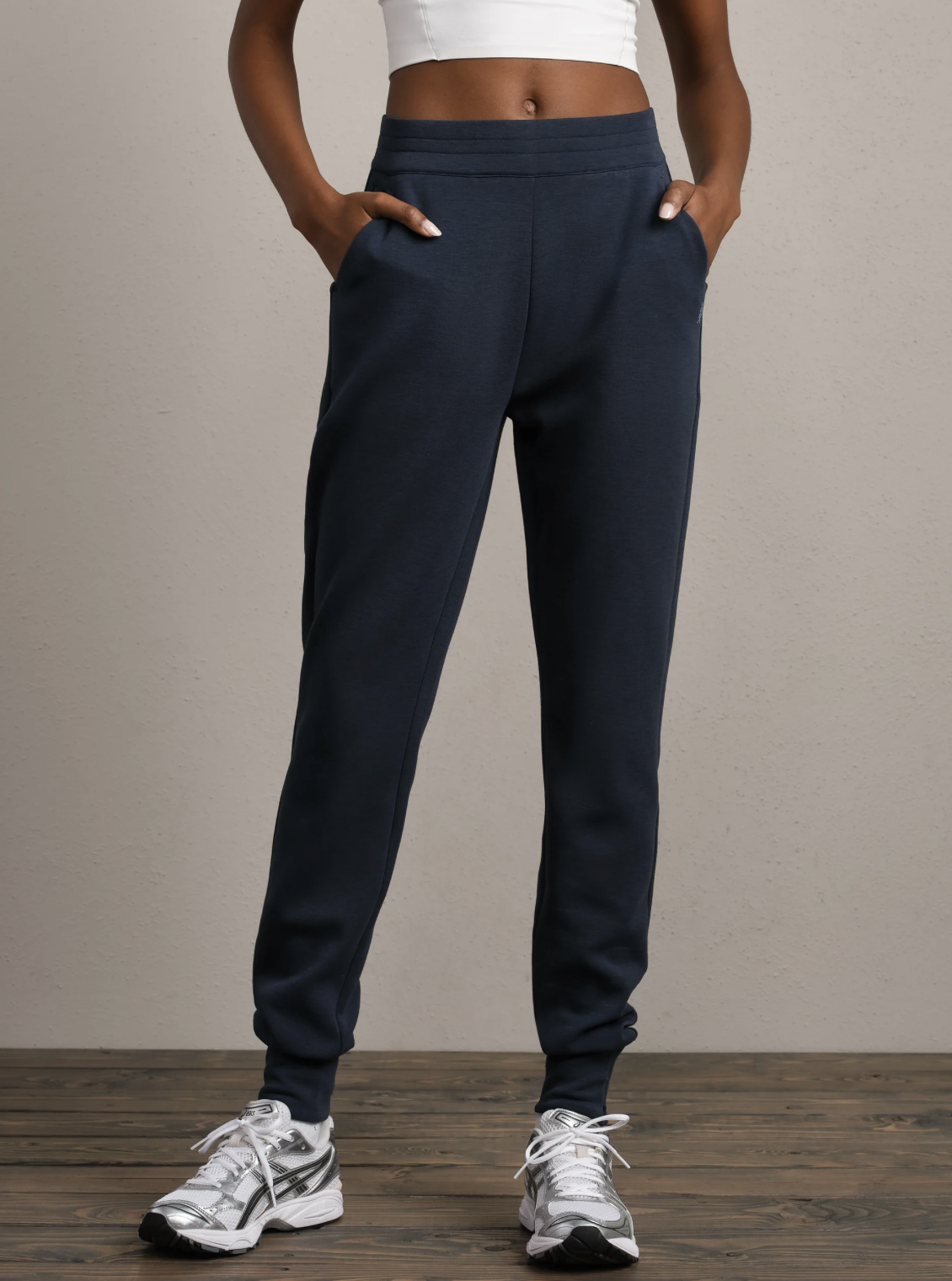 Rhone DreamGlow Taper Zip Jogger