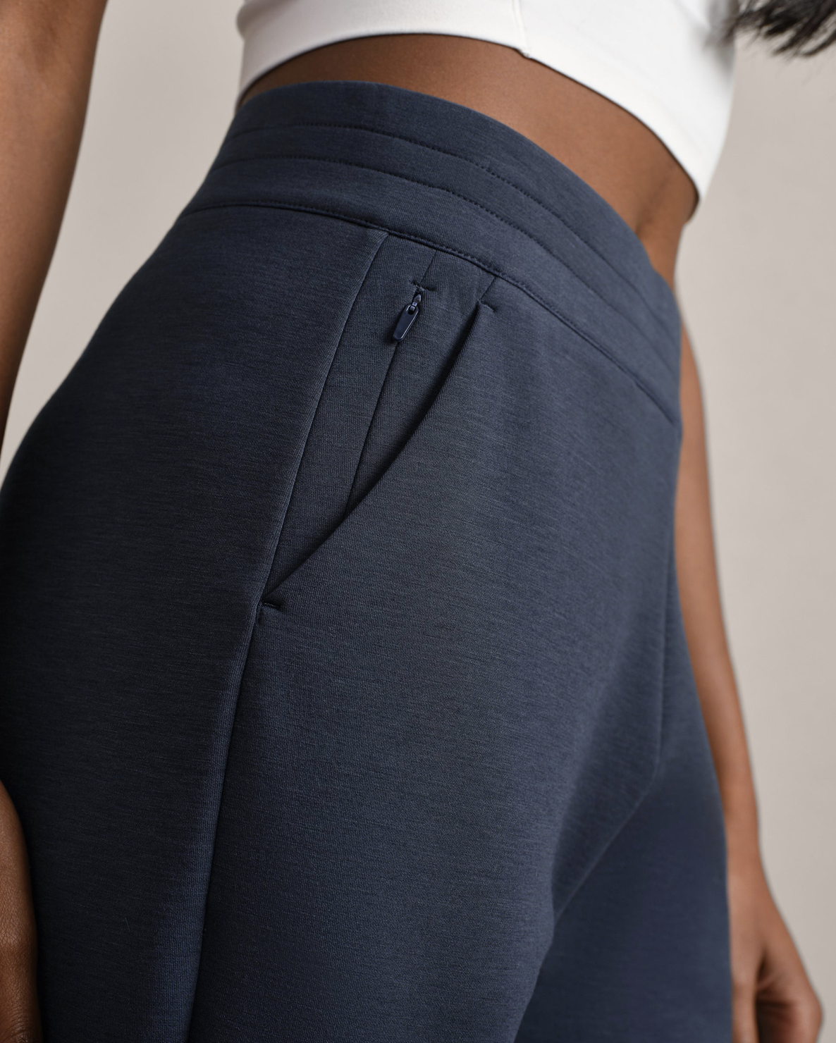 Rhone DreamGlow Taper Zip Jogger