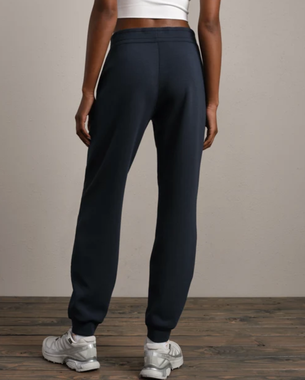Rhone DreamGlow Jogger