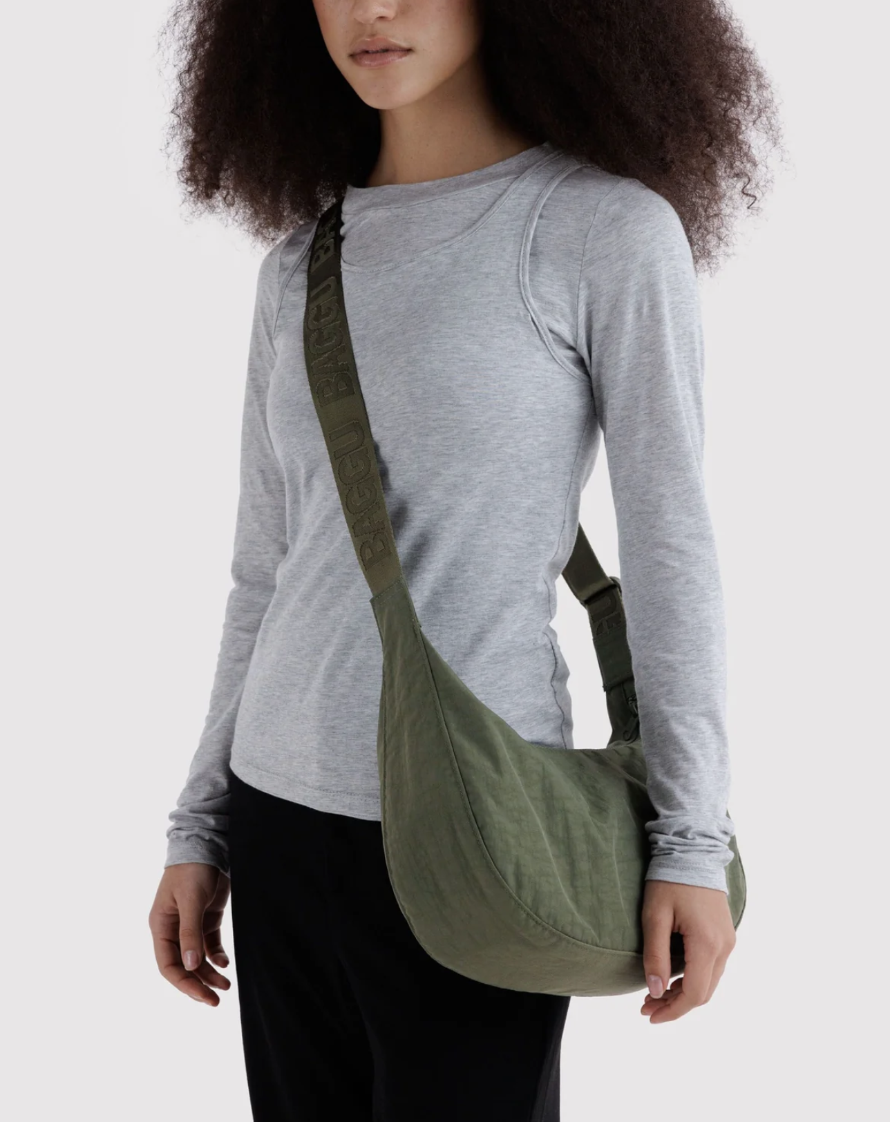 Baggu Medium Nylon Crescent Bag