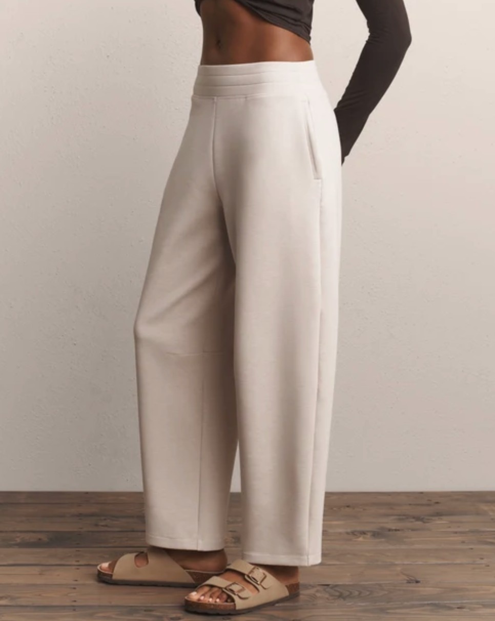 Rhone DreamGlow Barrel Leg Pant