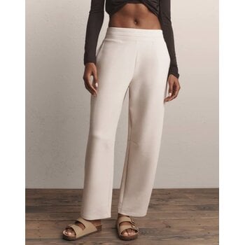 Rhone DreamGlow Barrel Leg Pant