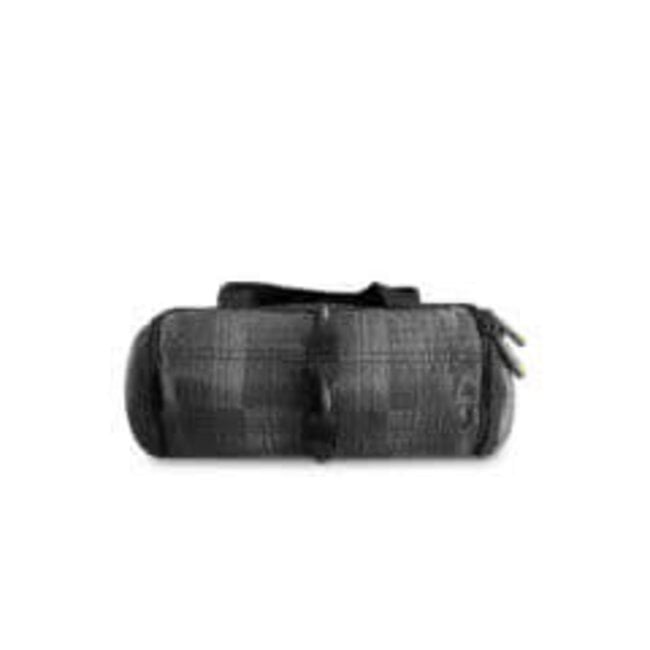 VATRA BAGS VATRA BAG DUFFEL 20''  BLACK/GRAY PLAID