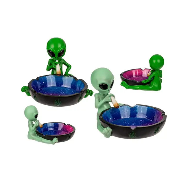 ALIEN WITH JOINT 1 PIECE ASHTRAY ASH211