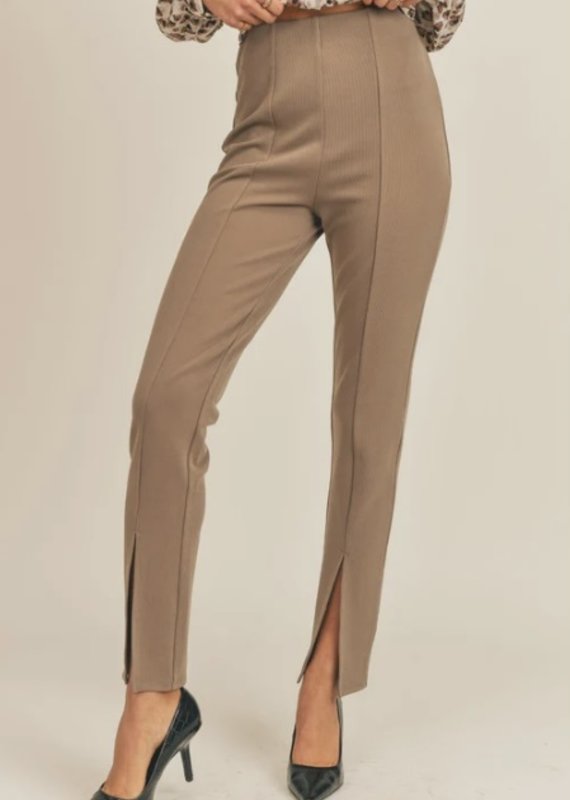 SAGE THE LABEL ROUNDABOUT FRONT SLIT FLARE PANTS