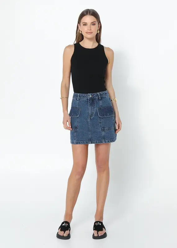 MADISON THE LABEL DARCY MINI SKIRT