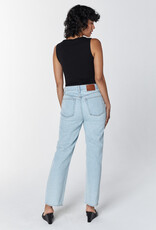 UNPUBLISHED RAE CROP STRAIGHT JEANS