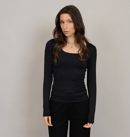 RD STYLE MARIANA LONGSLEEVE TOP