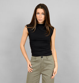 RD STYLE YVE MOCK NECK RUCHED TOP