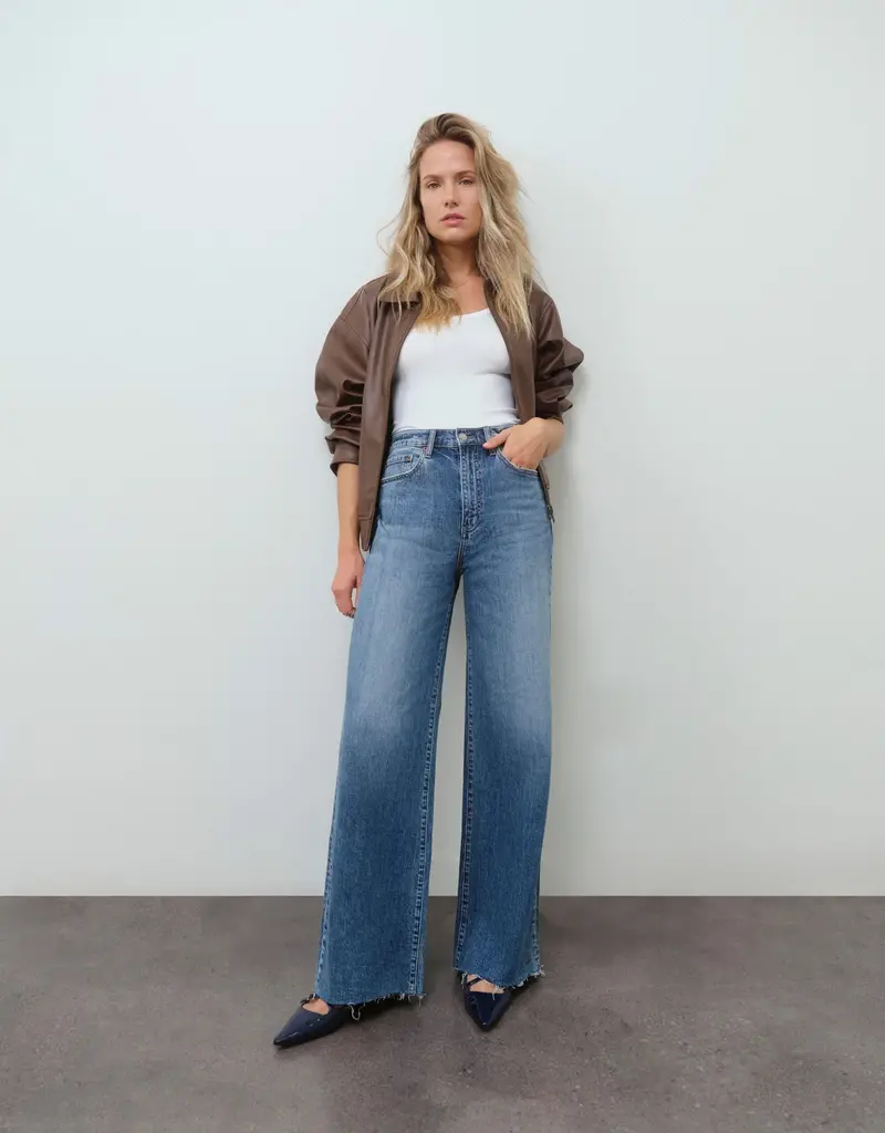 DAZE FAR OUT HIGH + WIDE JEANS