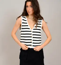 META SLEEVELESS VEST