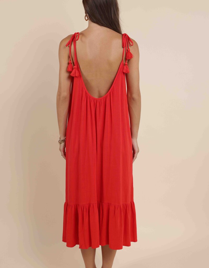 SADIE AND SAGE SUGARLOAF TIE STRAP MIDI DRESS