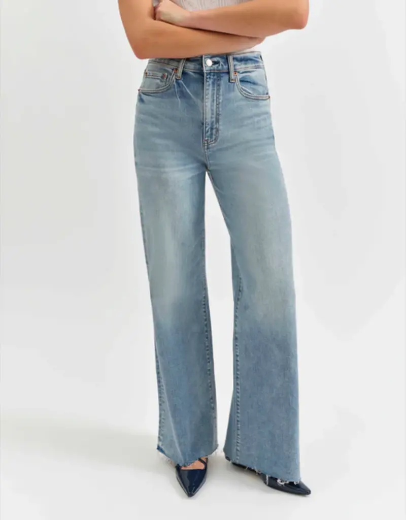 DAZE FAR OUT HIGH + WIDE LONG JEANS