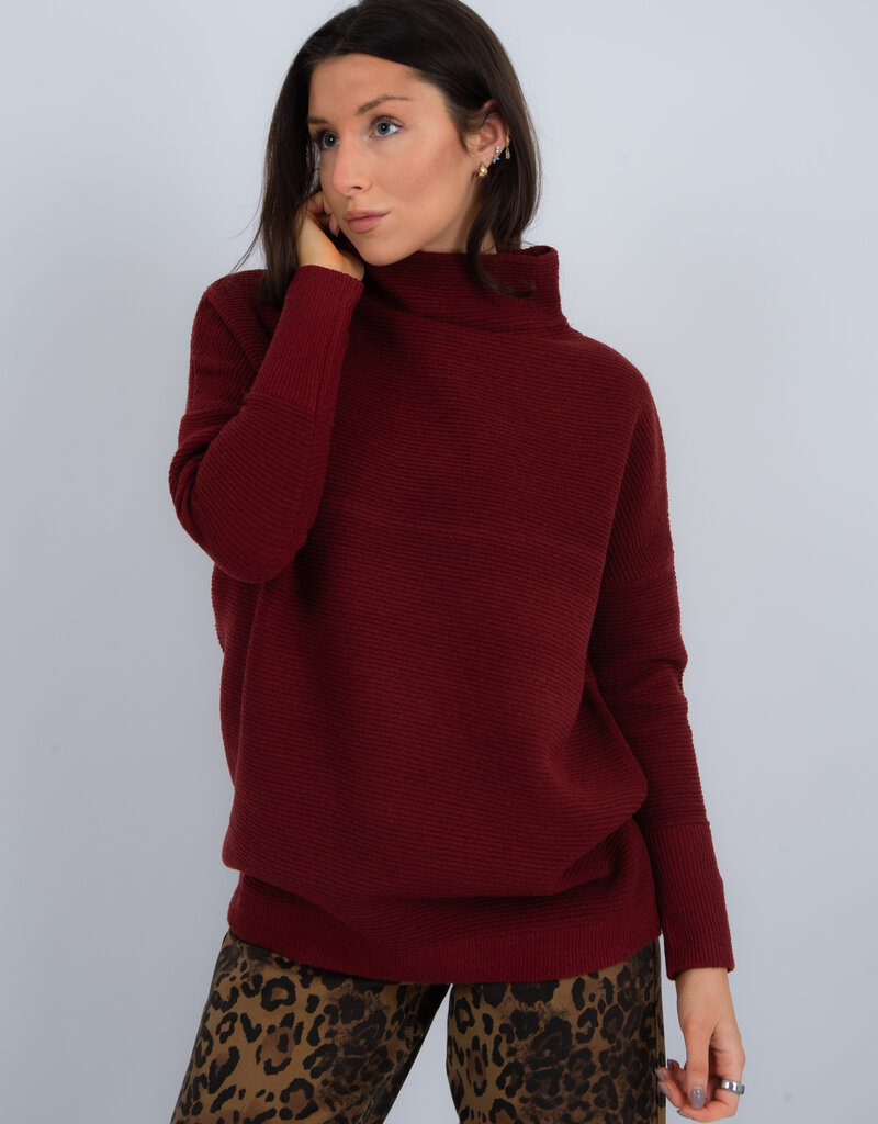 RD STYLE NANCY OTTOMAN SWEATER