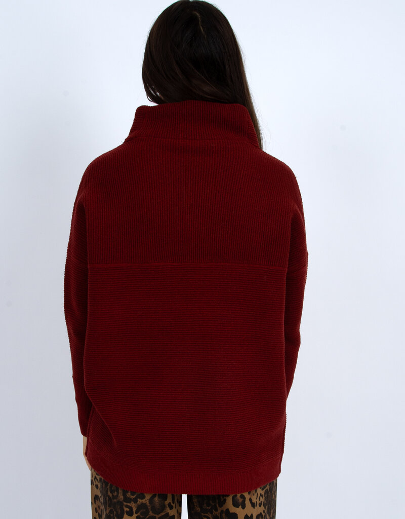 RD STYLE NANCY OTTOMAN SWEATER