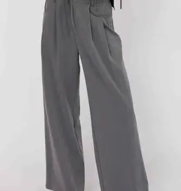 SAGE THE LABEL CHEEKY PLEATED PANTS