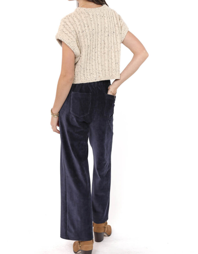 SADIE AND SAGE EFFORTLESS CABLE KNIT TANK