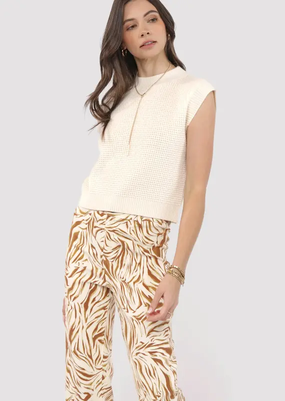 SADIE AND SAGE CHILL BEATS SLEEVELESS SWEATER