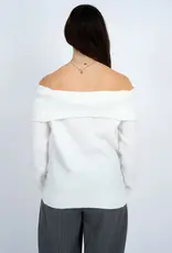 RD STYLE ANGELIQUE RAGLAN SLEEVE SWEATER