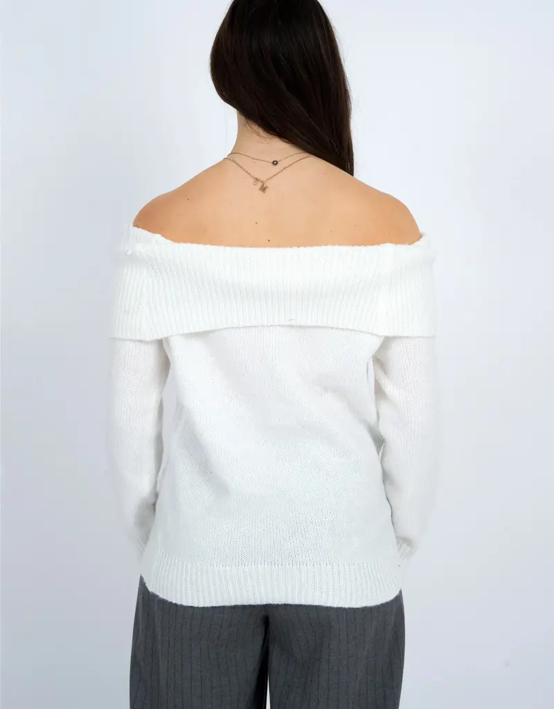 RD STYLE ANGELIQUE RAGLAN SLEEVE SWEATER