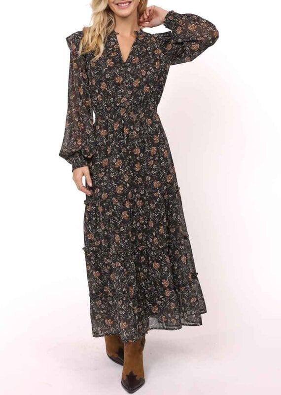 SADIE AND SAGE TIMELESS TIERED MAXI DRESS