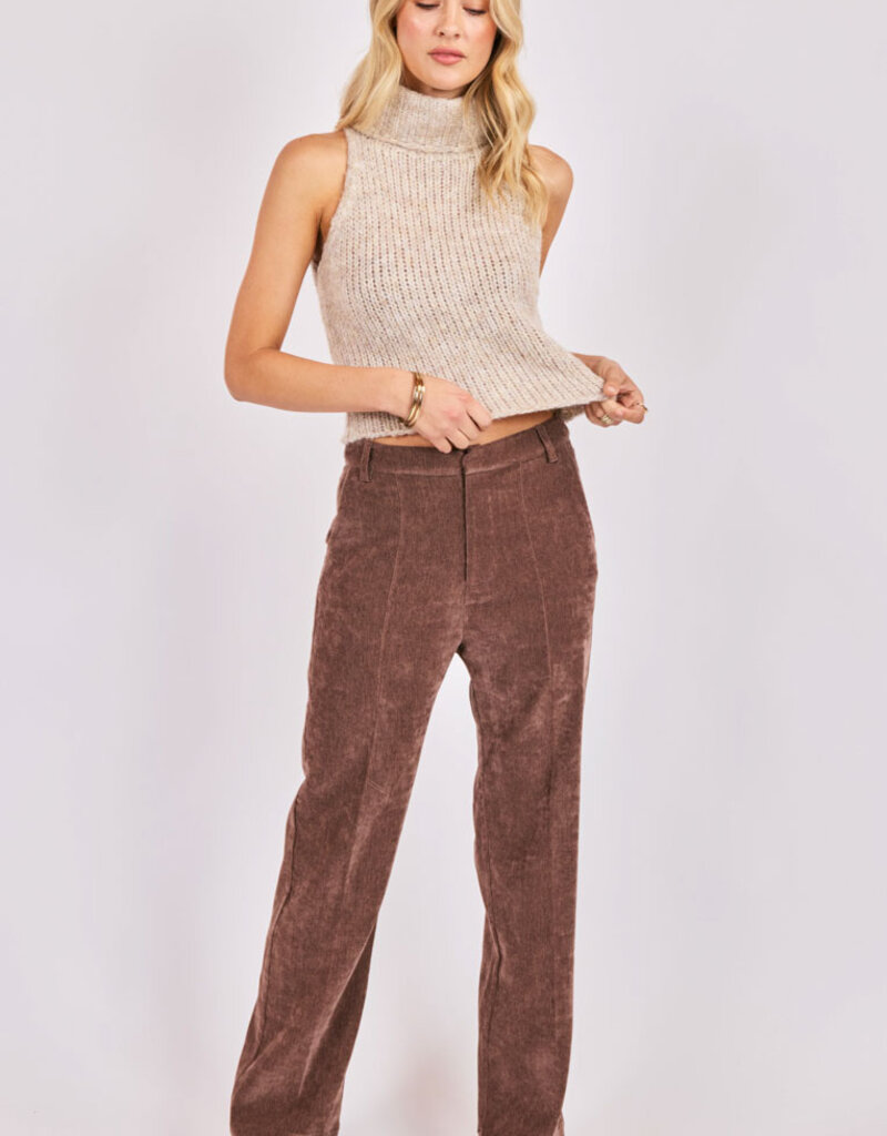 SADIE AND SAGE SAYLOR SLEEVELESS TURTLENECK