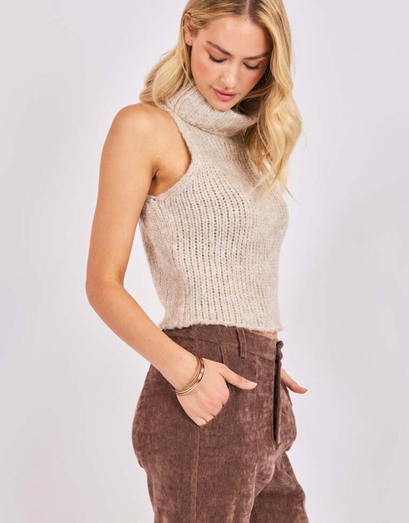SADIE AND SAGE SAYLOR SLEEVELESS TURTLENECK